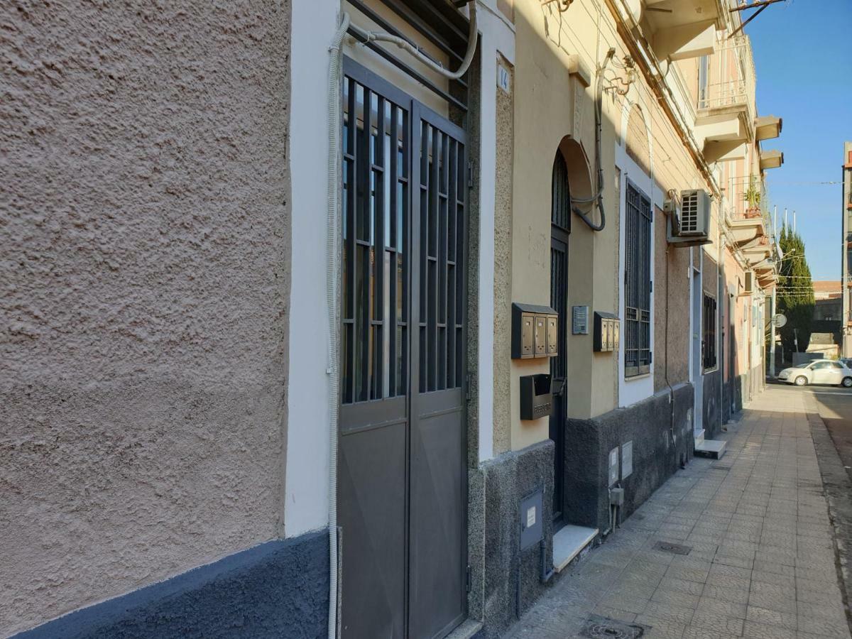 Casa Gialli Катания Экстерьер фото